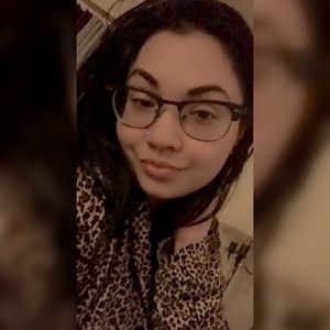 Meet your Posher, Diana